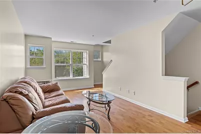 19 Putters Way #9, Middletown, NY 10940 - Photo 4