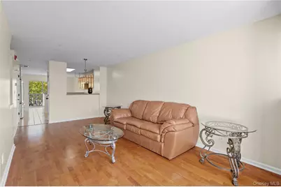 19 Putters Way #9, Middletown, NY 10940 - Photo 2