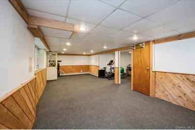 40 Dorchester Avenue, Hastings on Hudson, NY 10706 - Photo 18