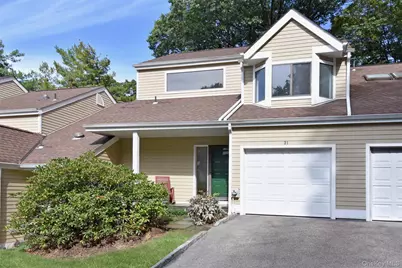 31 Westwood Close, Irvington, NY 10533 - Photo 2