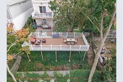 33 Berkshire Road, Yonkers, NY 10710 - Photo 34