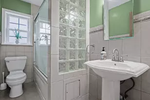 33 Berkshire Rd, Yonkers, NY 10710 - Photo 26