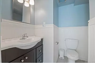 1553 Broadway, Hewlett, NY 11557 - Photo 12