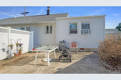 616 Meachem Avenue, Elmont, NY 11003 - Photo 14
