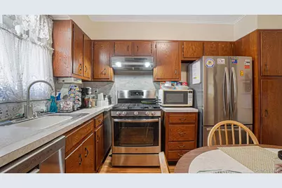 616 Meachem Avenue, Elmont, NY 11003 - Photo 4