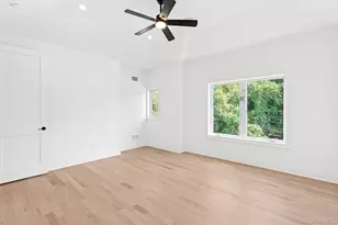 1900 Gillette Dr, East Marion, NY 11939 - Photo 12