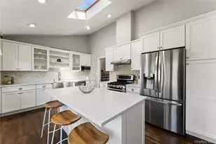 236 Robert Dr, New Rochelle, NY 10804 - Photo 8