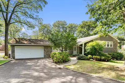 236 Robert Drive, New Rochelle, NY 10804 - Photo 2