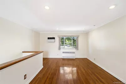 227-16 Hillside Avenue #UPPER, Queens Village, NY 11427 - Photo 4