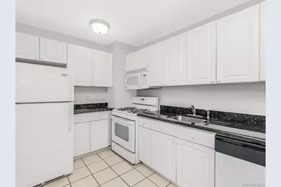 525 W 236th. Street #6H, Bronx, NY 10463 - Photo 8