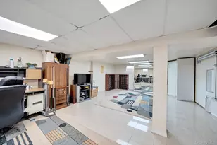 73-55 194th St, Fresh Meadows, NY 11366 - Photo 28