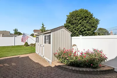 21 Eldridge Street, East Northport, NY 11731 - Photo 36