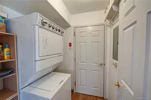 1113 Savoy Dr, Melville, NY 11747 - Photo 16