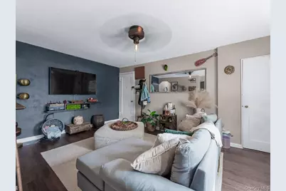 20403 36th Avenue #397, Bayside, NY 11361 - Photo 4