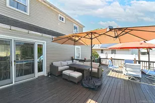 899 Brent Dr, Wantagh, NY 11793 - Photo 24