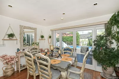 899 Brent Drive, Wantagh, NY 11793 - Photo 18