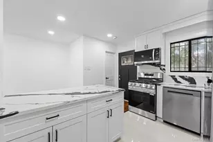 923 Rockaway Ave, Brooklyn, NY 11212 - Photo 4