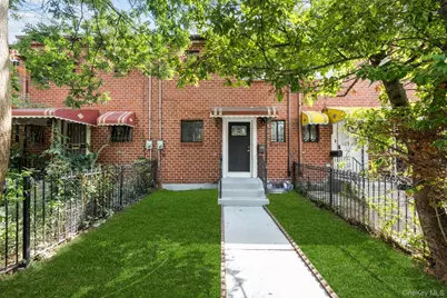 923 Rockaway Avenue, Brooklyn, NY 11212 - Photo 12