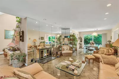 335 Smith Street, Merrick, NY 11566 - Photo 6