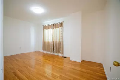 11907 14th Road, College Point, NY 11356 - Photo 6