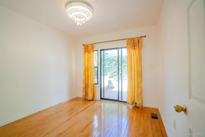 11907 14th Road, College Point, NY 11356 - Photo 4