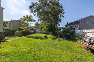 384 W 22nd St, Deer Park, NY 11729 - Photo 22