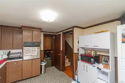 31 Lawrence Road, Hyde Park, NY 12538 - Photo 18