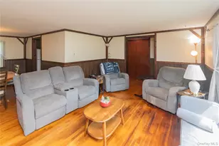 31 Lawrence Rd, Hyde Park, NY 12538 - Photo 10