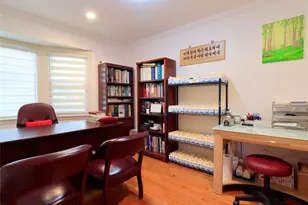 43-27 220th St, Bayside, NY 11361 - Photo 30
