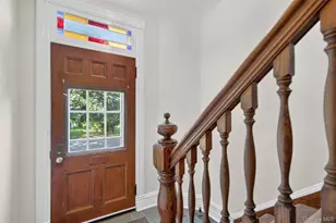 51 Mulberry St, Rhinebeck, NY 12572 - Photo 4