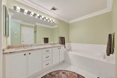 19 Turnberry Court, Monroe, NY 10950 - Photo 32