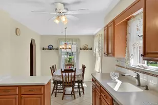 382 Marietta Ave, Hawthorne, NY 10532 - Photo 8
