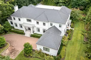 16 Ridge Dr E, Great Neck, NY 11021 - Photo 48