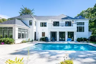 16 Ridge Dr E, Great Neck, NY 11021 - Photo 42