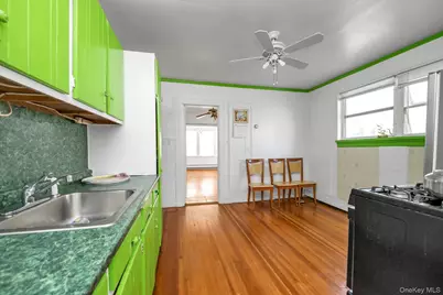 12401 9th Avenue, College Point, NY 11356 - Photo 6