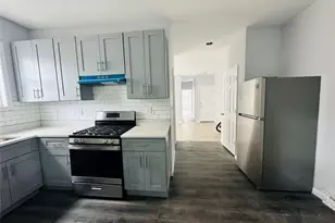 8 Morgan Ave, Poughkeepsie, NY 12601 - Photo 4