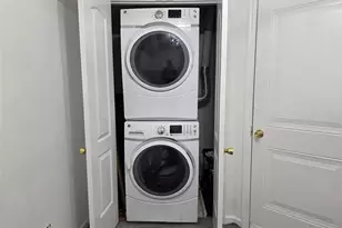 330 Maple Ave, Westbury, NY 11590 - Photo 14