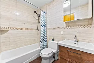 95-08 65th Rd, Rego Park, NY 11374 - Photo 12
