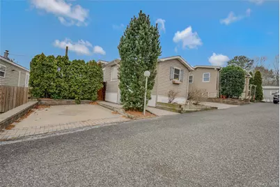 1795-55 Osborne Avenue, Riverhead, NY 11901 - Photo 2