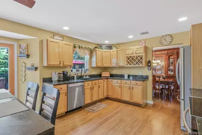 5 Bridal Path, Center Moriches, NY 11934 - Photo 14