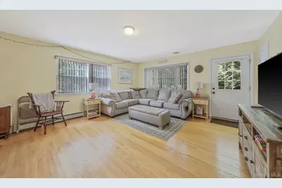 5 Bridal Path, Center Moriches, NY 11934 - Photo 32