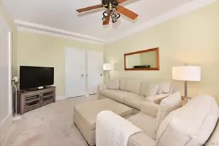 8 Barstow Rd, Great Neck, NY 11021 - Photo 18