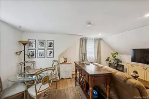 27 Mell Dr, North Babylon, NY 11703 - Photo 32