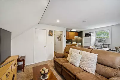 27 Mell Drive, North Babylon, NY 11703 - Photo 34