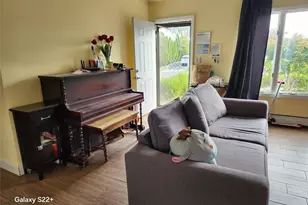 53 Drake Ave, Bellport, NY 11713 - Photo 4