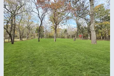 585 Pulaski Road, Kings Park, NY 11754 - Photo 4