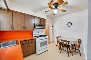 79-04 268th St, Glen Oaks, NY 11004 - Photo 18