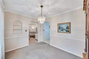 79-04 268th St, Glen Oaks, NY 11004 - Photo 26