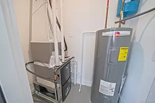 101 Dover St, Central Islip, NY 11722 - Photo 24