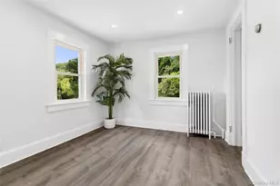 136 Harriman Rd, Mount Kisco, NY 10549 - Photo 16